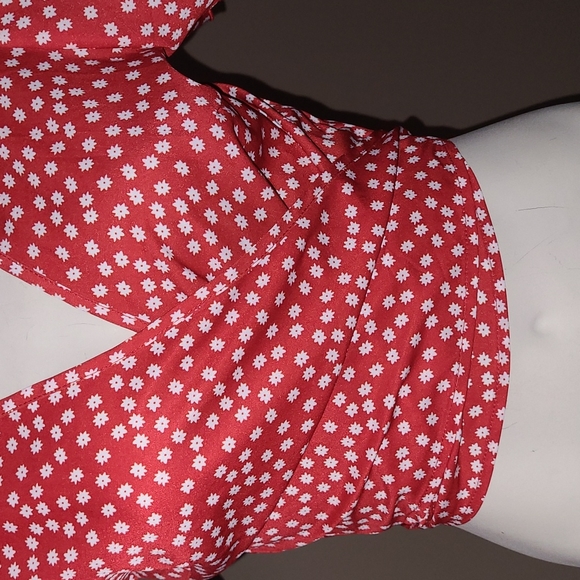 Shein crop top - Picture 2 of 6